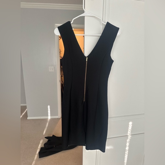 Express LBD, Size 6 - Picture 5 of 5